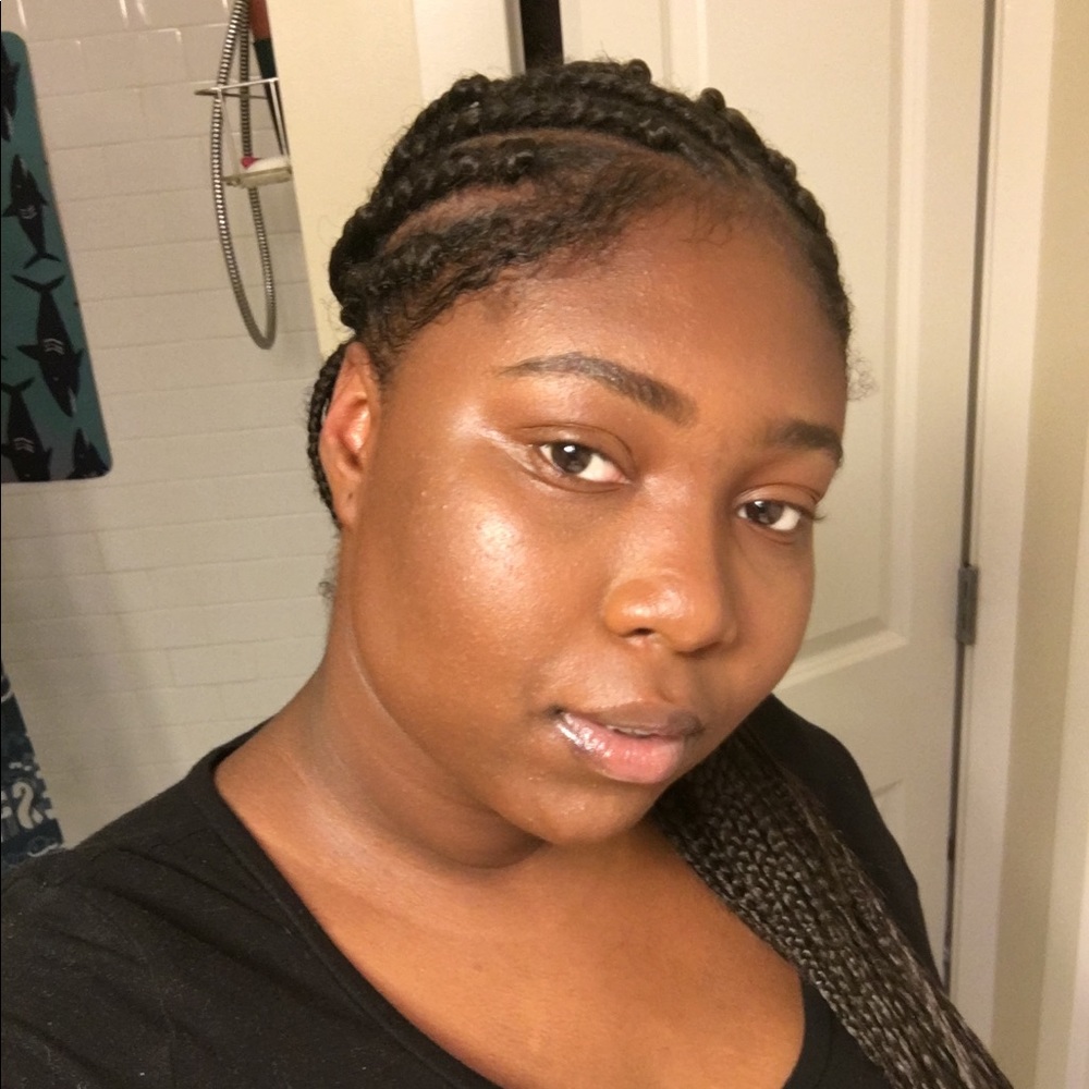 Meet your Posher, Nakiyah